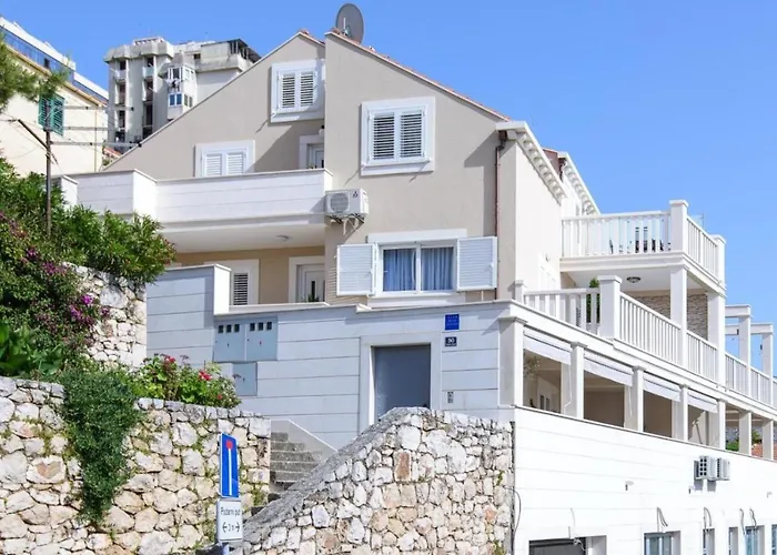 Violeta 3 Appartement *